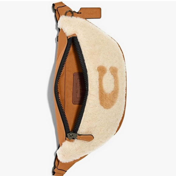 Coach - Warren Belt Bag - Picture 3 of 7